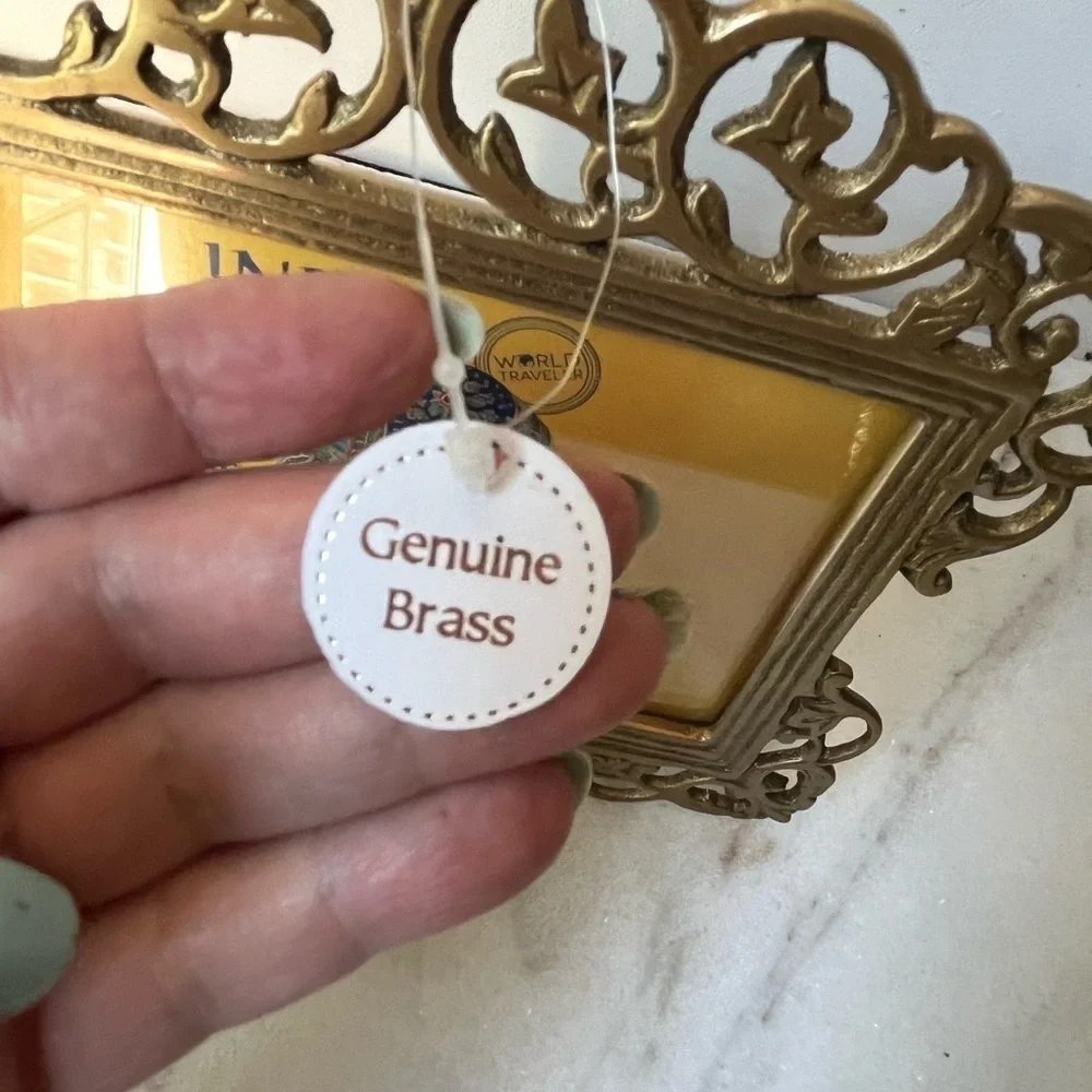Ornate brass picture frame for 6”x4” photo